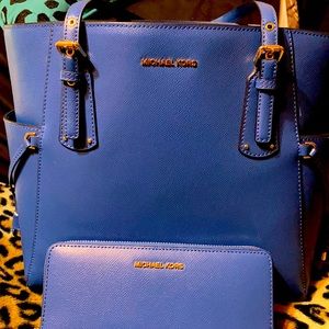 Michael Kors wallet and purse